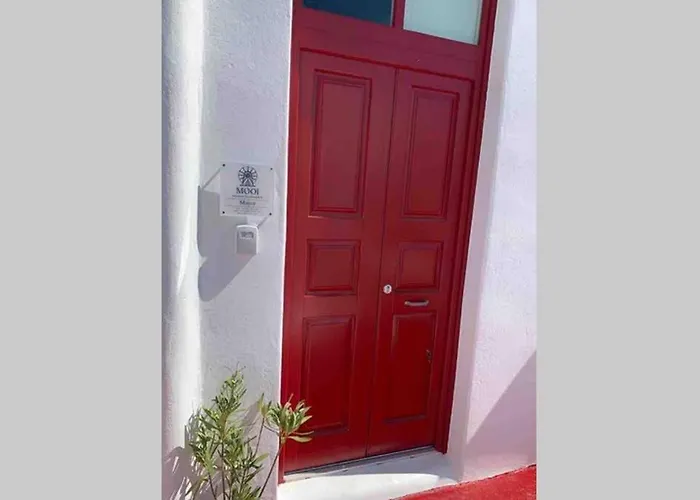 Mooi Mayor * Mykonos Town